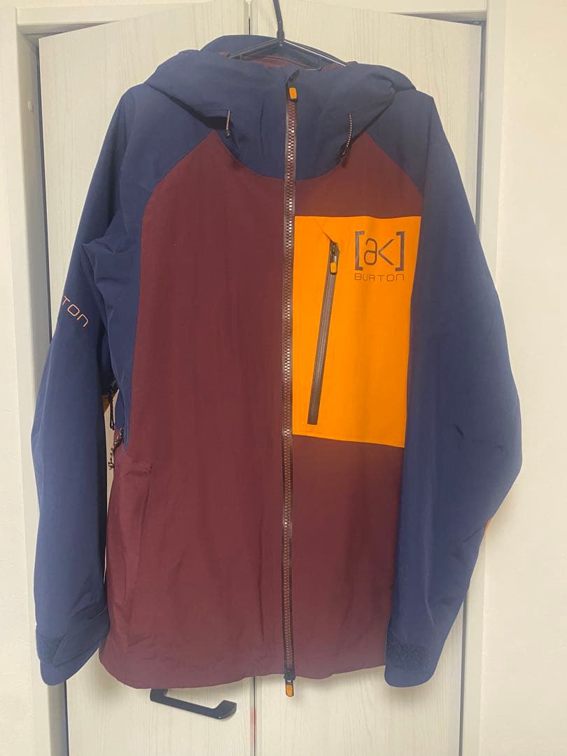 burton ak ジャケット　mサイズ