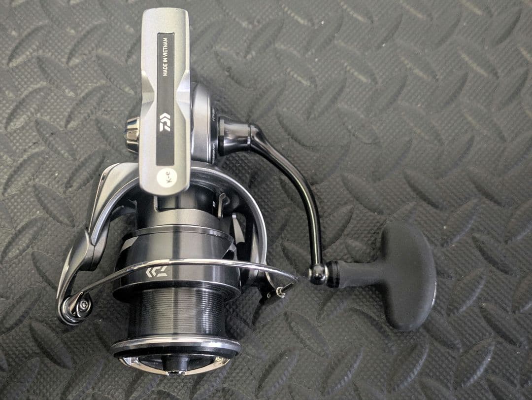 あ*ん様 DAIWA CALDIA LT4000-CXH スピニングリール