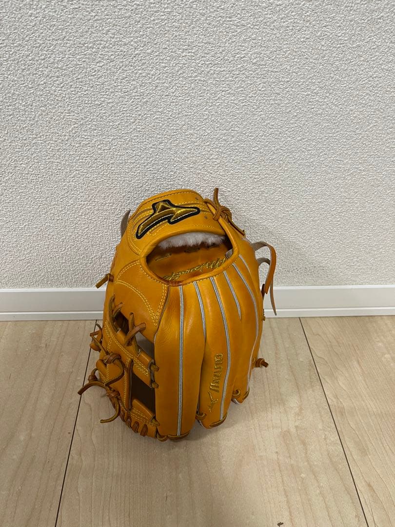 遊人TV。ミズノプロ　硬式用　オーダーグラブ　坂本モデル