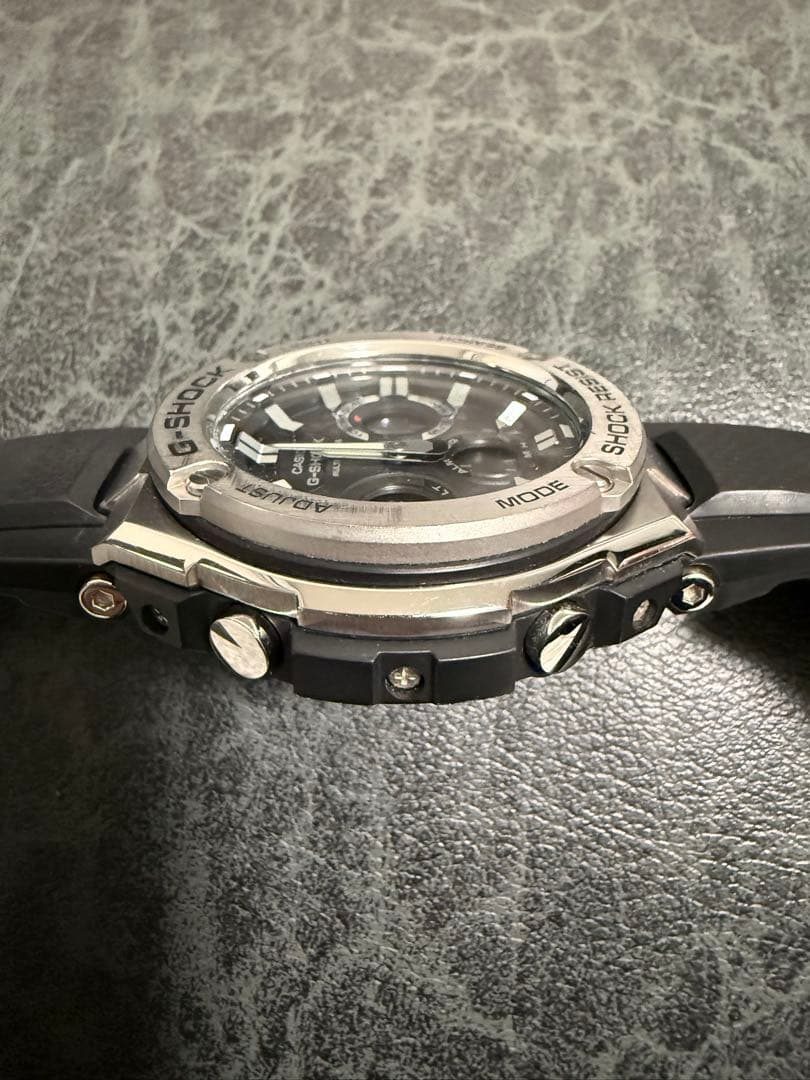 G-SHOCK GST-W110 ソーラー充電 腕時計