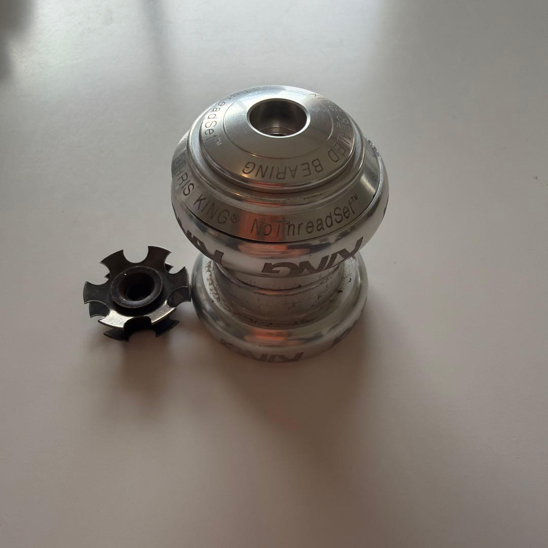 Chris King nothreadset 1インチヘッドセット シルバー