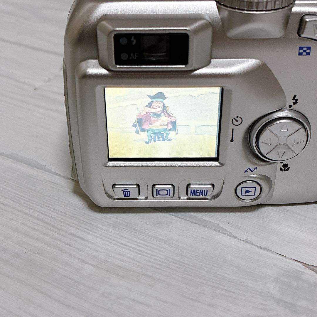 美品　Nikon COOLPIX 3100 デジカメ 箱付き