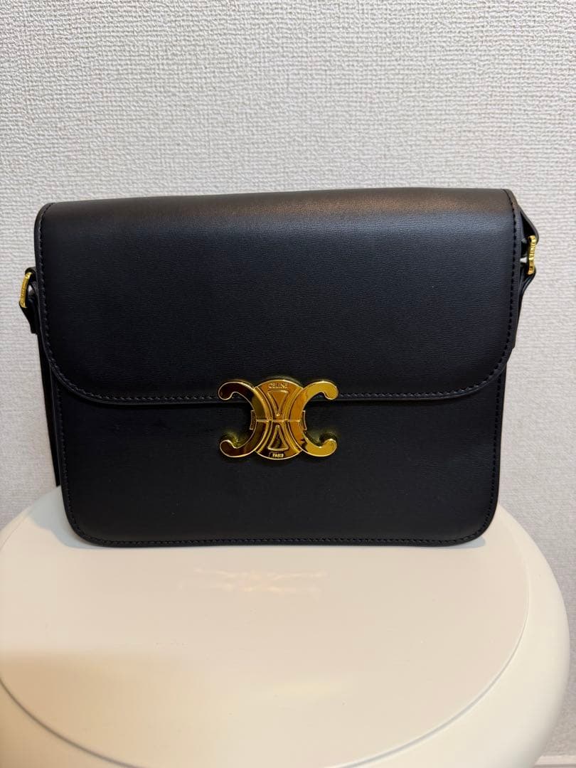 ブラックショルダーバッグ CELINE ノベルティ