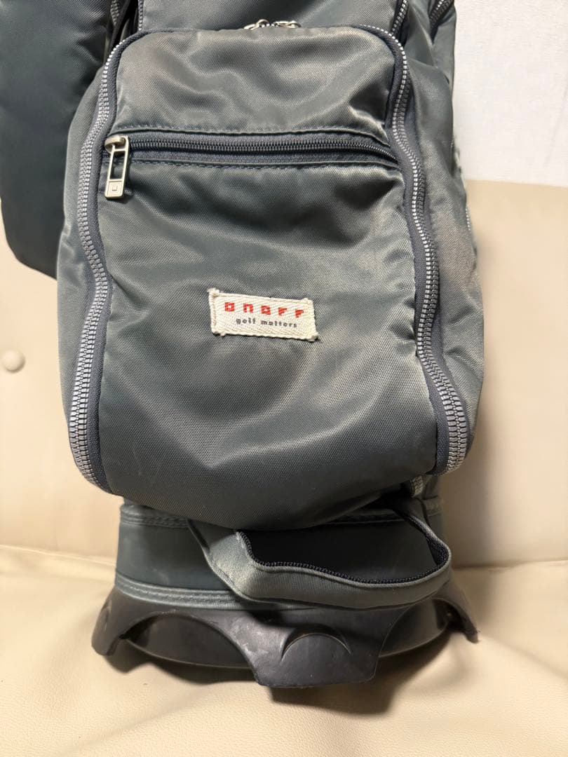 【送料込み】廃盤希少　大人気完売品　オノフ　ONOFF キャディバッグ
