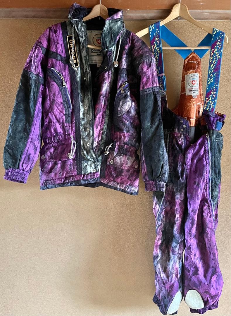 スキーウェア上下セット　Lサイズ　TRIAL ONYONE