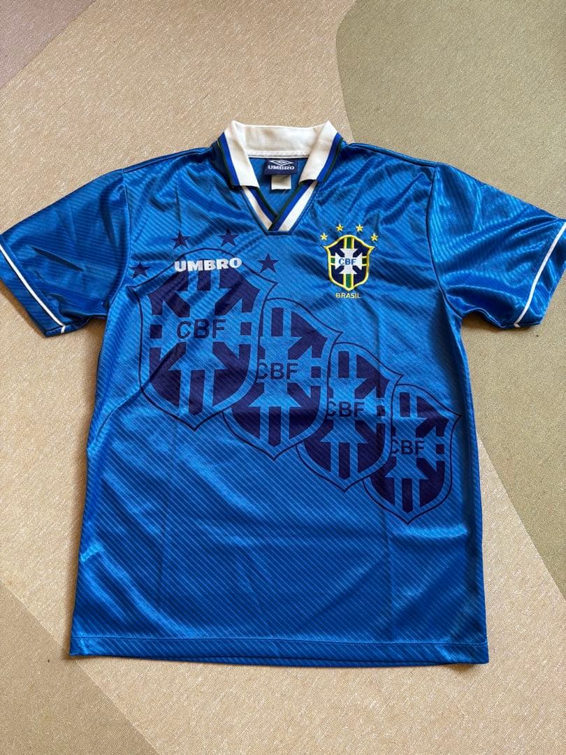 Umbro ブラジル代表 ユニフォーム　ブラジル製 L サッカー CBF