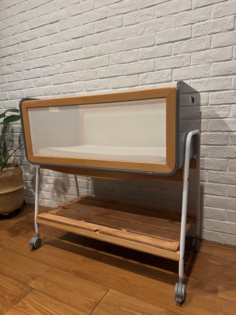 大和屋　Li Li wagon リリワゴン　ベビーベッド　グレー