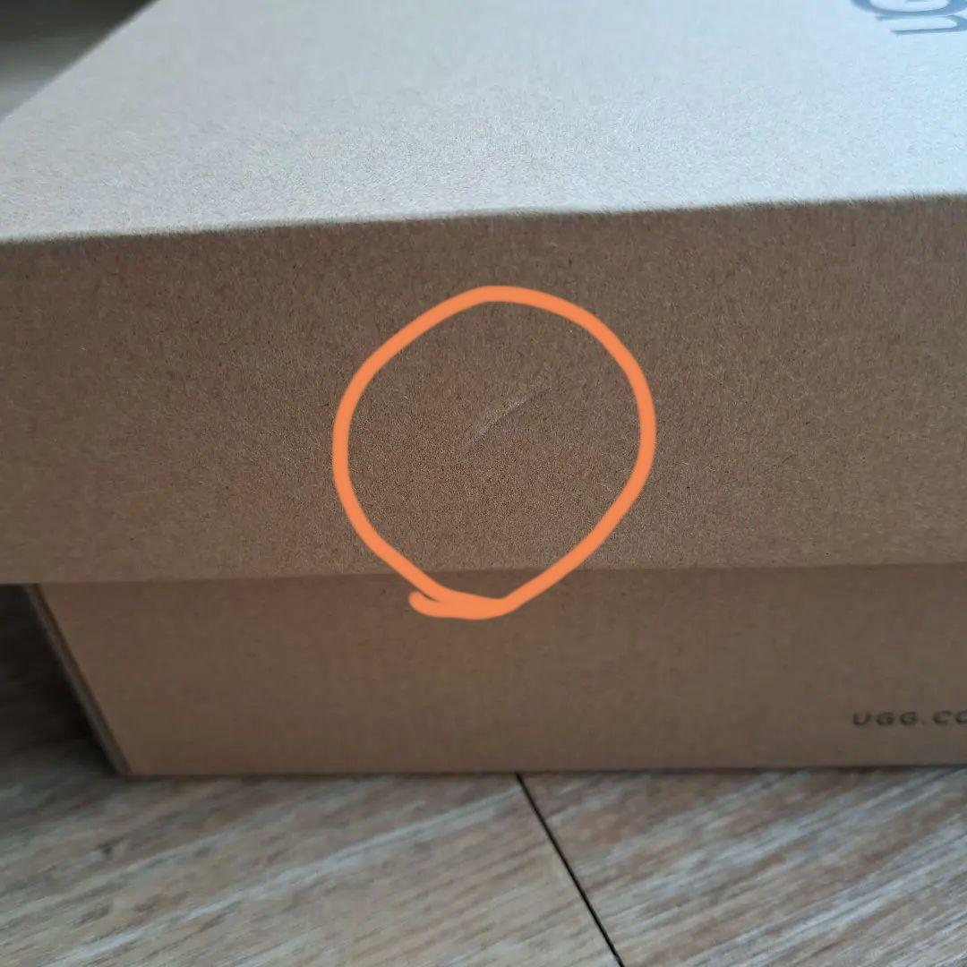 新品、未使用 UGG 黒 スエード モカシン