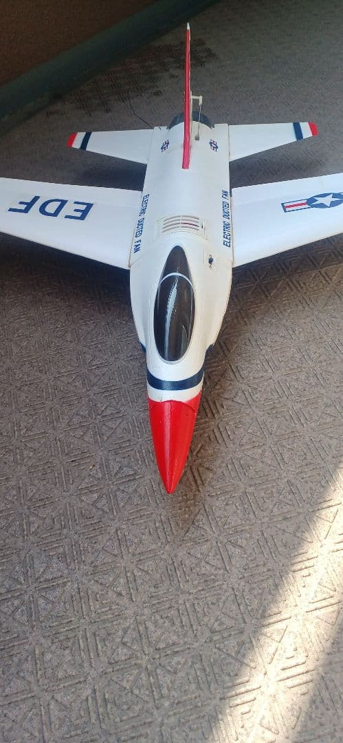 タイヨー F-16 電動ダクテッドファン ラジコン飛行機 開封済み未組立品