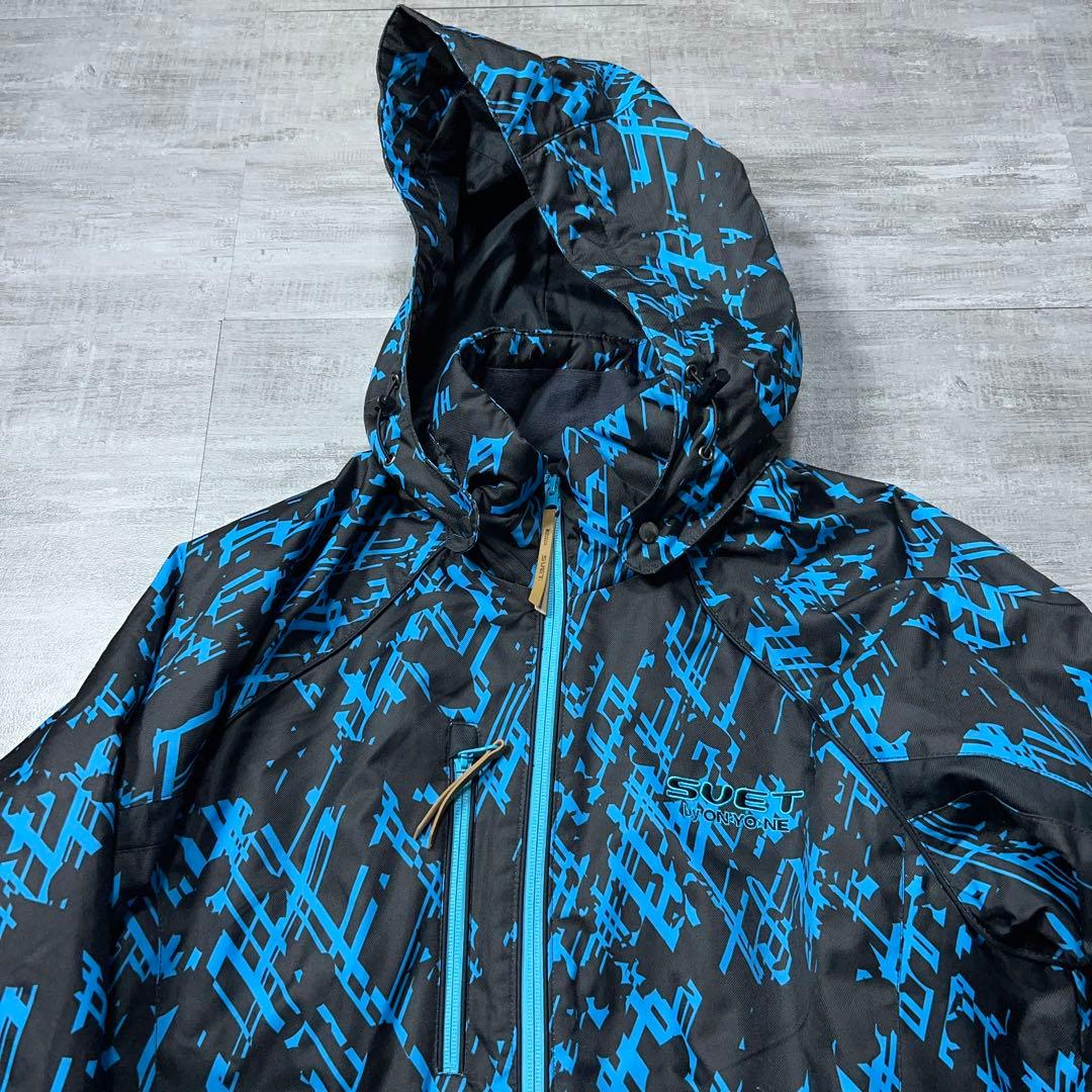 お買い得★ オンヨネ スキーウェア メンズL スノーボードウェア 人気の黒 総柄