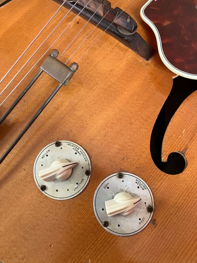 1/31迄月末特別値引✨1948製ヴィンテージ エピフォン デラックス　超希少品