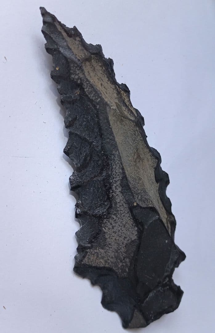 石剣 サンプル  リアル対戦ゲーム武器 模写  319  サヌカイト 石器