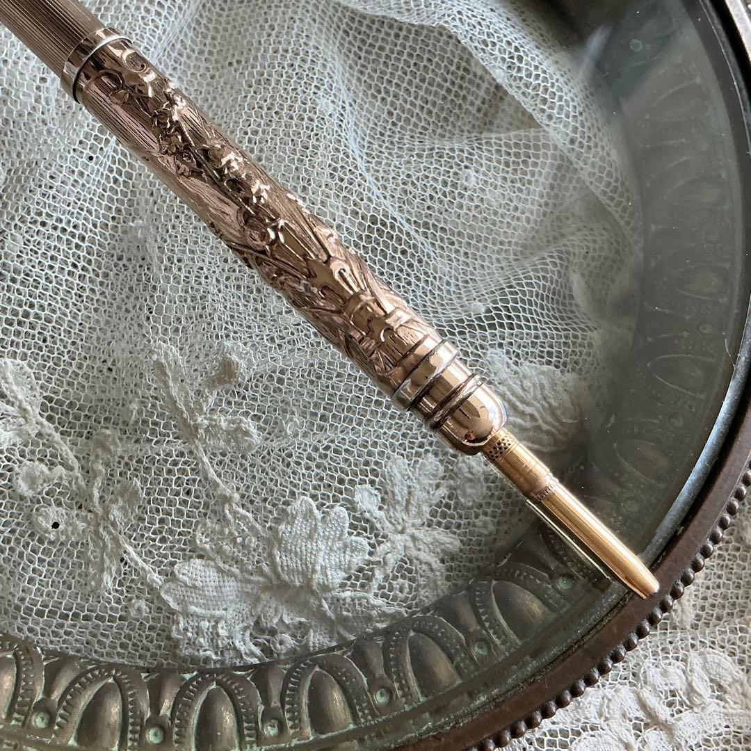 【D】フランスアンティーク　レアカラー♡　すずらん　ペンシル　ペンダント