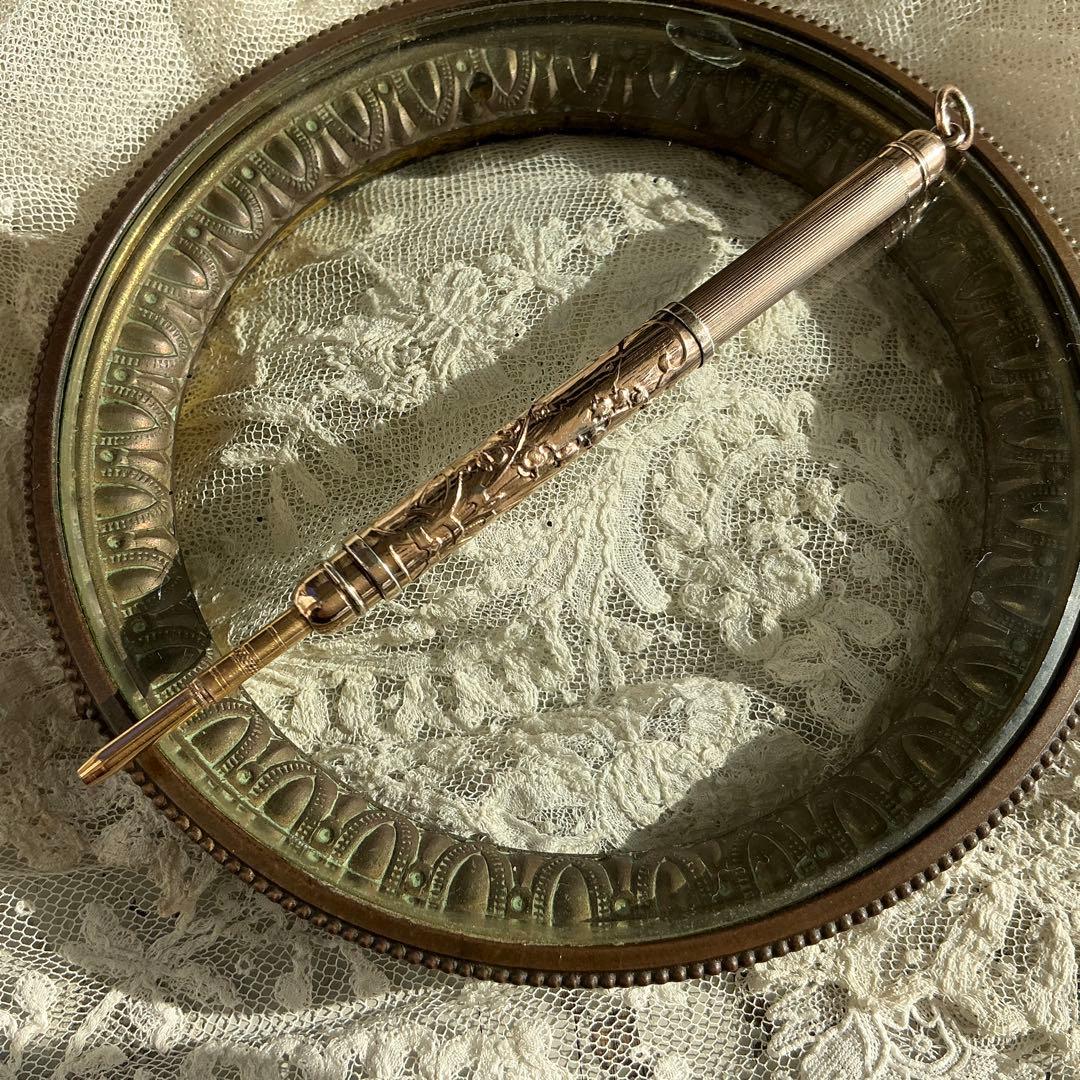 【D】フランスアンティーク　レアカラー♡　すずらん　ペンシル　ペンダント