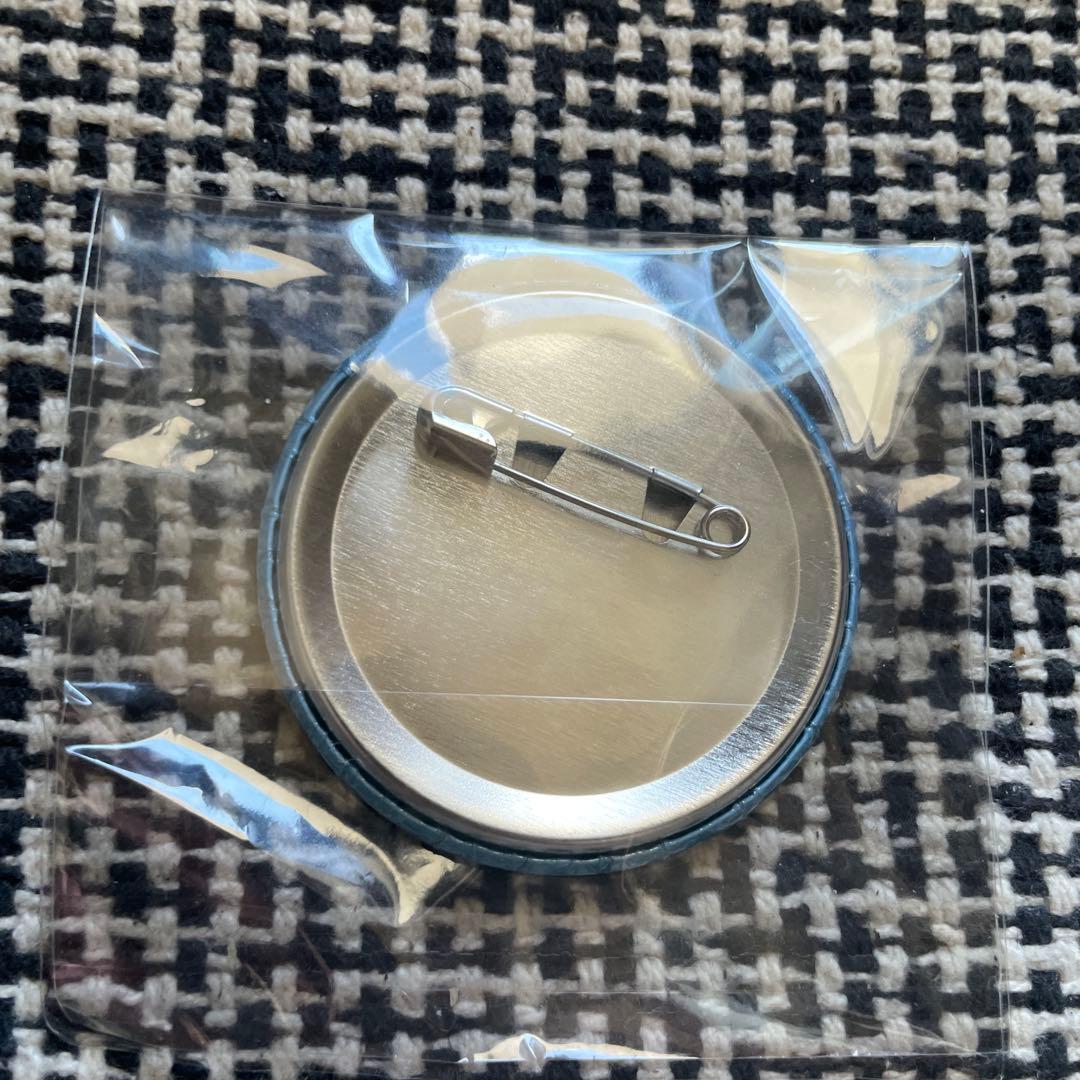 呪術廻戦 Xmasプリロール ケーキ 特典 缶バッジ 五条悟