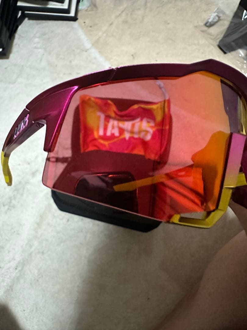 100%タティスJrモデルサングラス　期間限定値下げ中