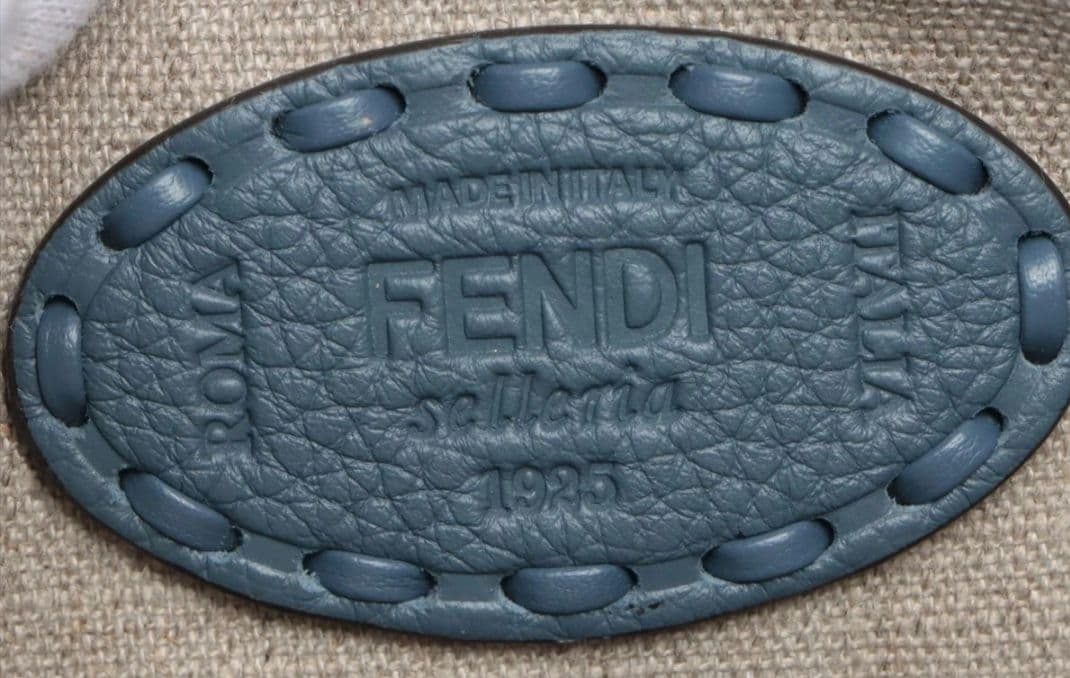 新品★【フェンディ バイザウェイ セレリア レザーバッグ】★