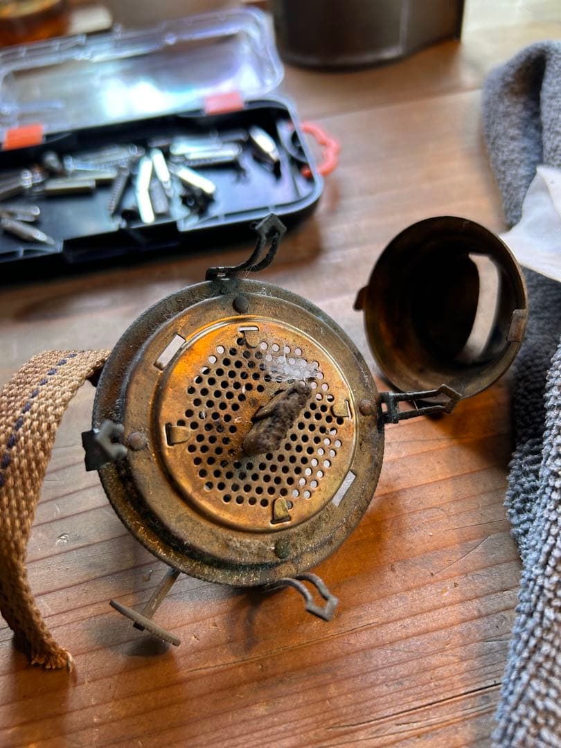 アンティーク 壁掛けランタン