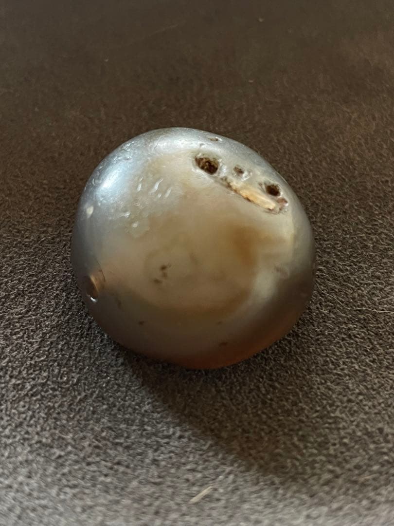 縄文期 津軽錦瑪瑙線刻垂飾珠　線刻 石肌に遺朱　出土品