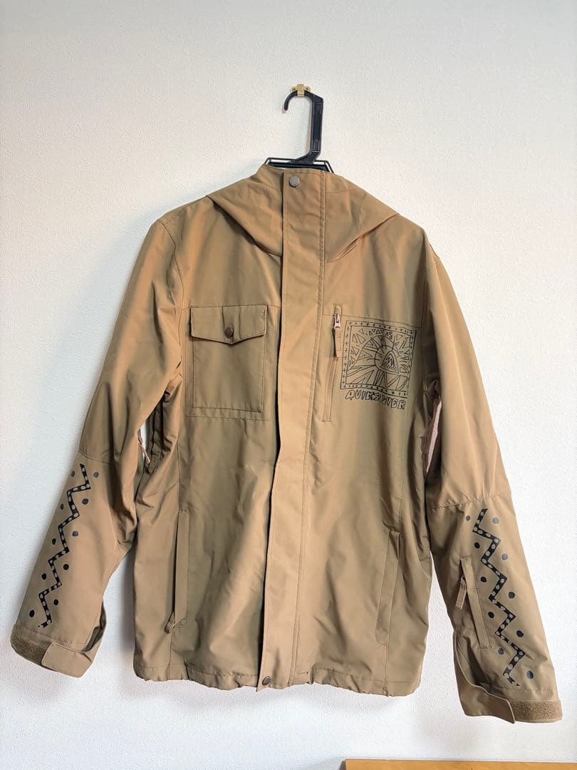 QUIKSILVER スノーボードジャケット ベージュ