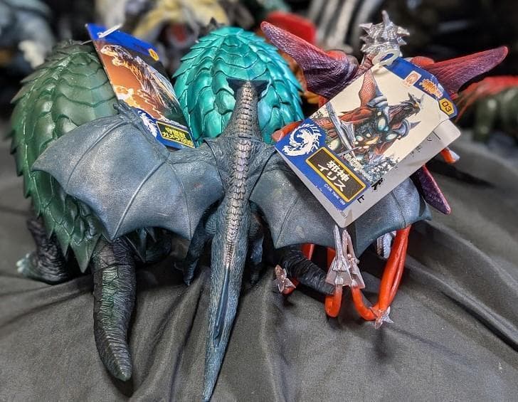 昭和～平成ガメラ＆登場怪獣（バンダイ）＆ビッグサイズソフビ他１７体セット＋３