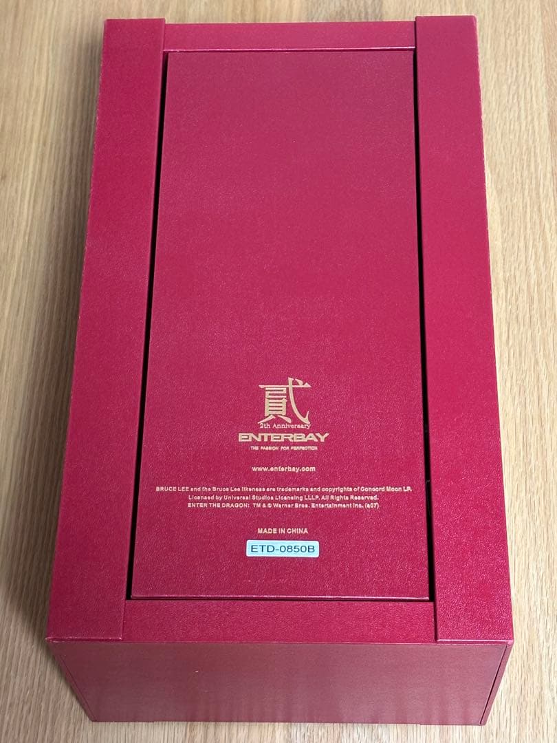 エンターベイ 燃えよドラゴン 龍争虎闘 ブルース リー フィギュア　1/6