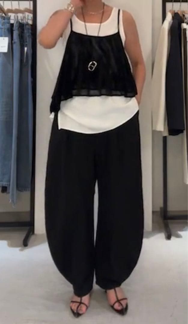 Anna Kerry メッシュベロアキャミソール