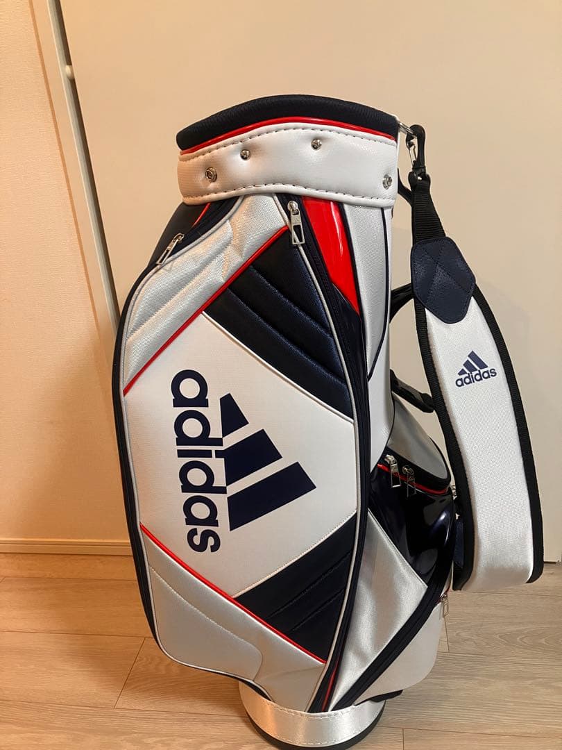 超メルカリ市　adidas キャディバッグ
