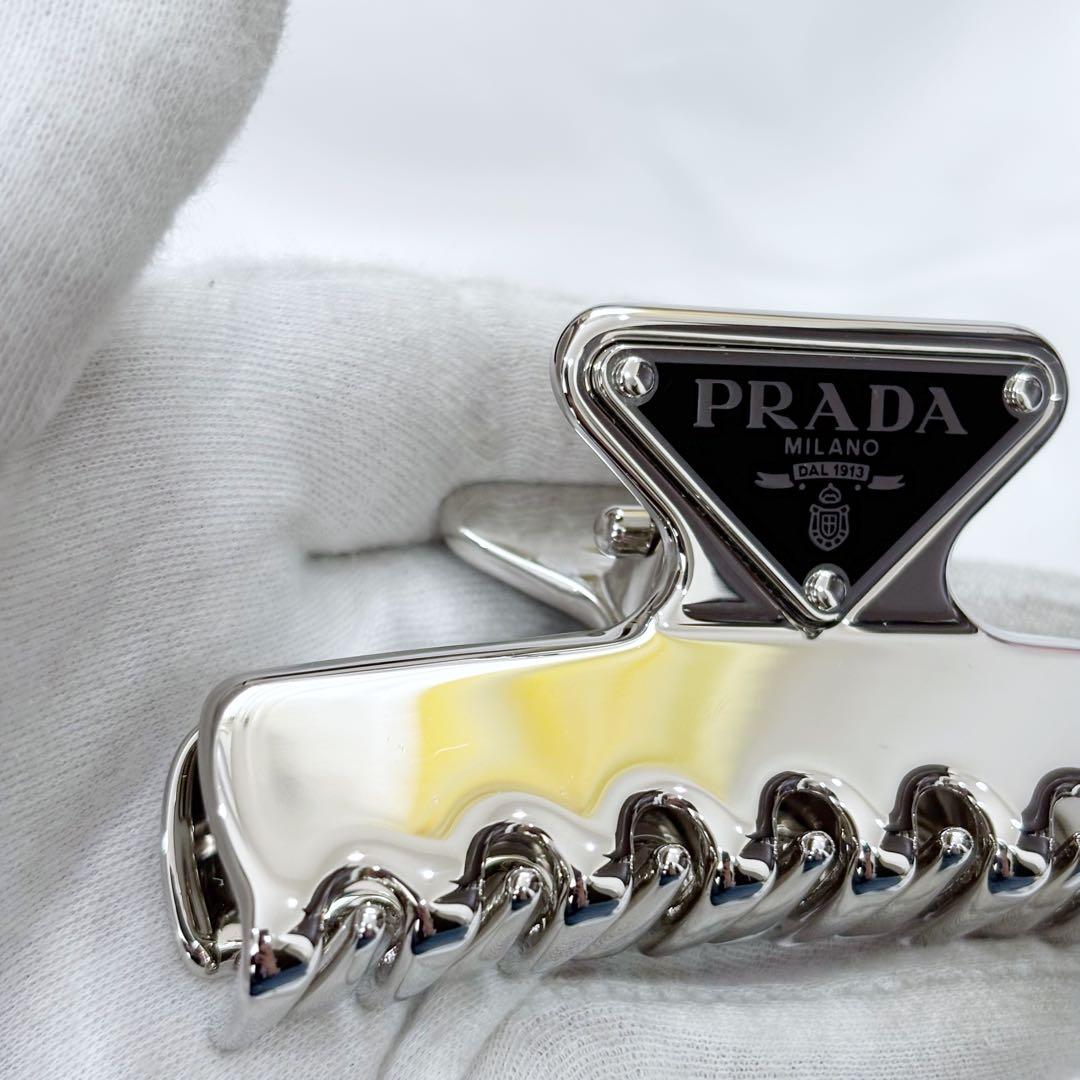 極美品　正規品✨　PRADA プラダ　ヘアクリップ　バレッタ　メタルクリップ
