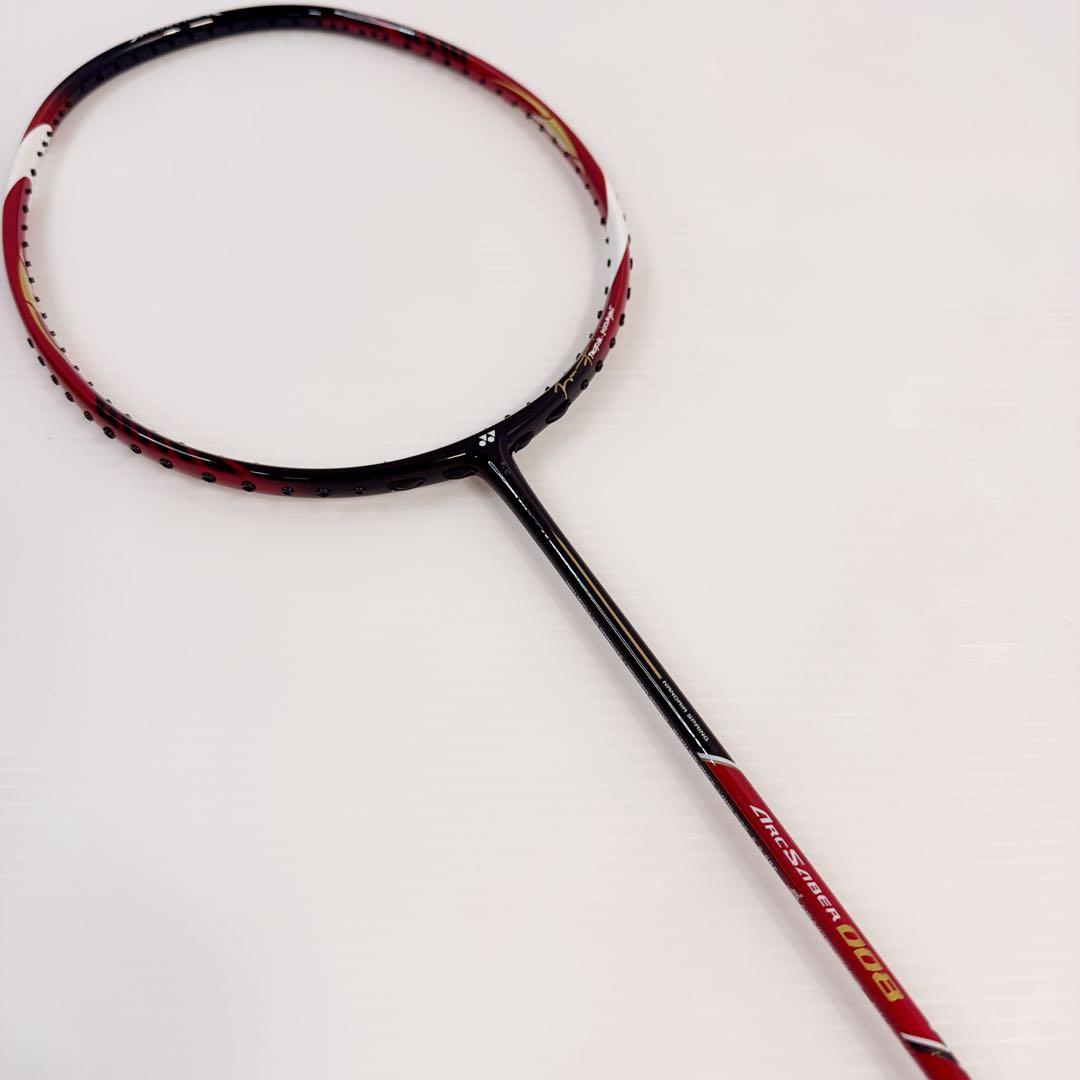 ARCSABER 008 タウフィック・ヒダヤットモデル　ラケット　ヨネックス