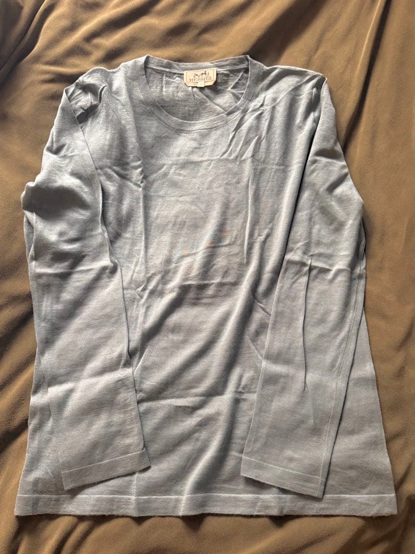 エルメス 100%カシミヤ ブルーグレー薄手ニット