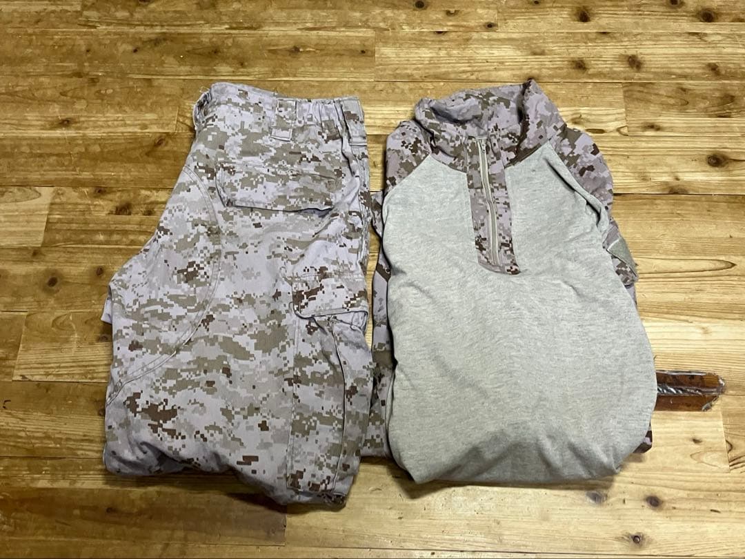 USMC FROG 難燃性・防虫 デザートマーパット上下セット M-R 中古良品