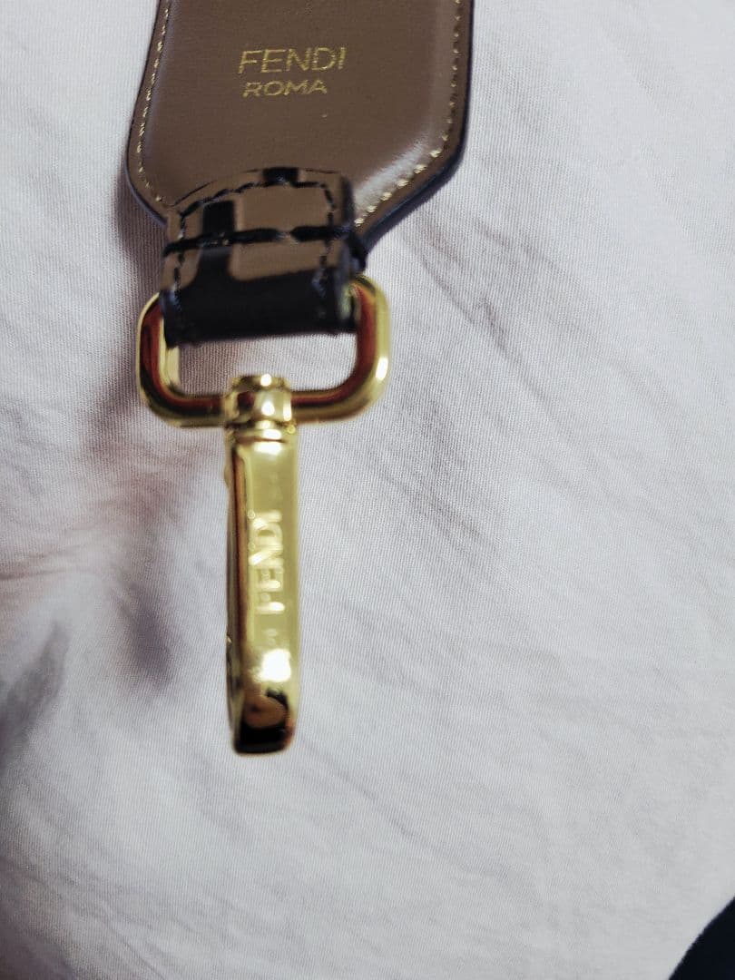 FENDI ストラップ ミニ