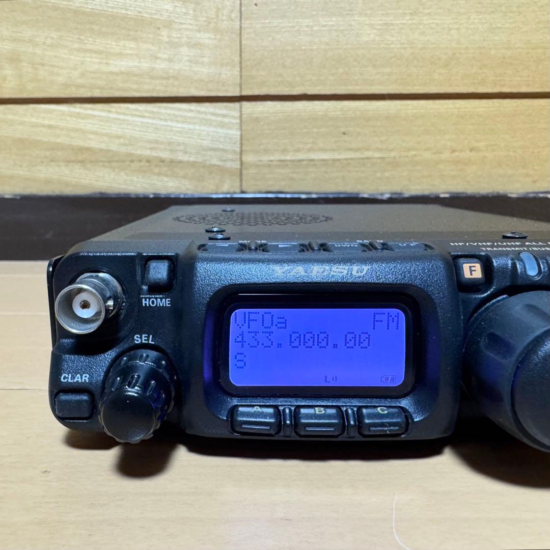 ^*^様 【レア】YAESU マルチバンドトランシーバー　FT-818ND