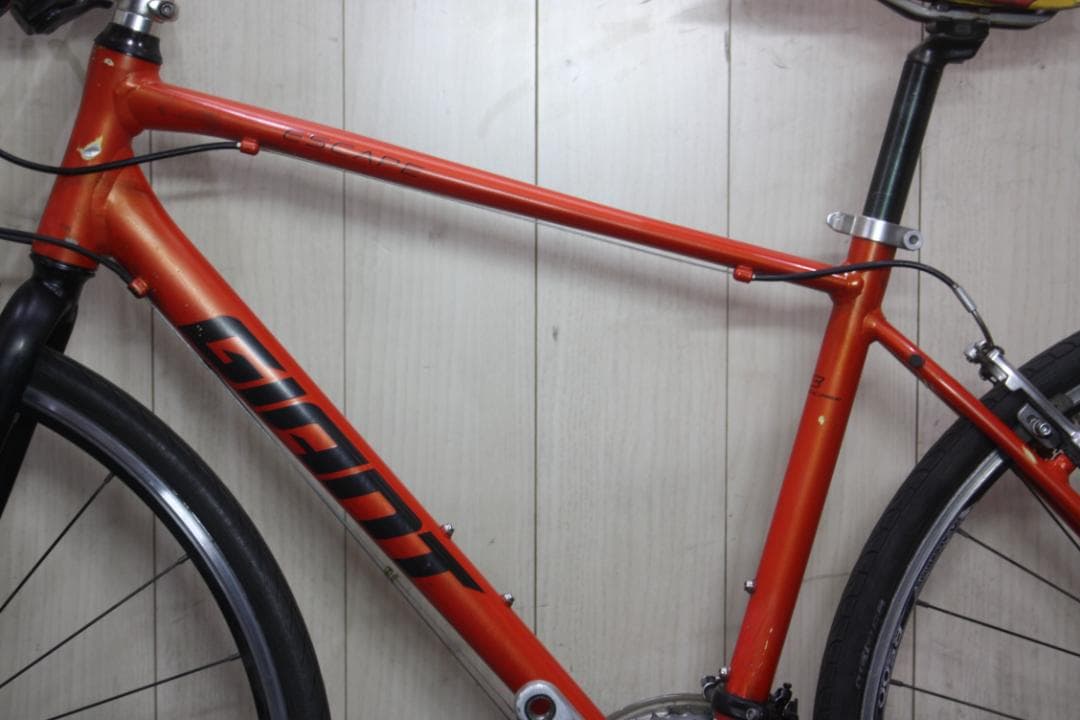 GIANT ESCAPE R3 700C アルミ 24速 470mmクロスバイク