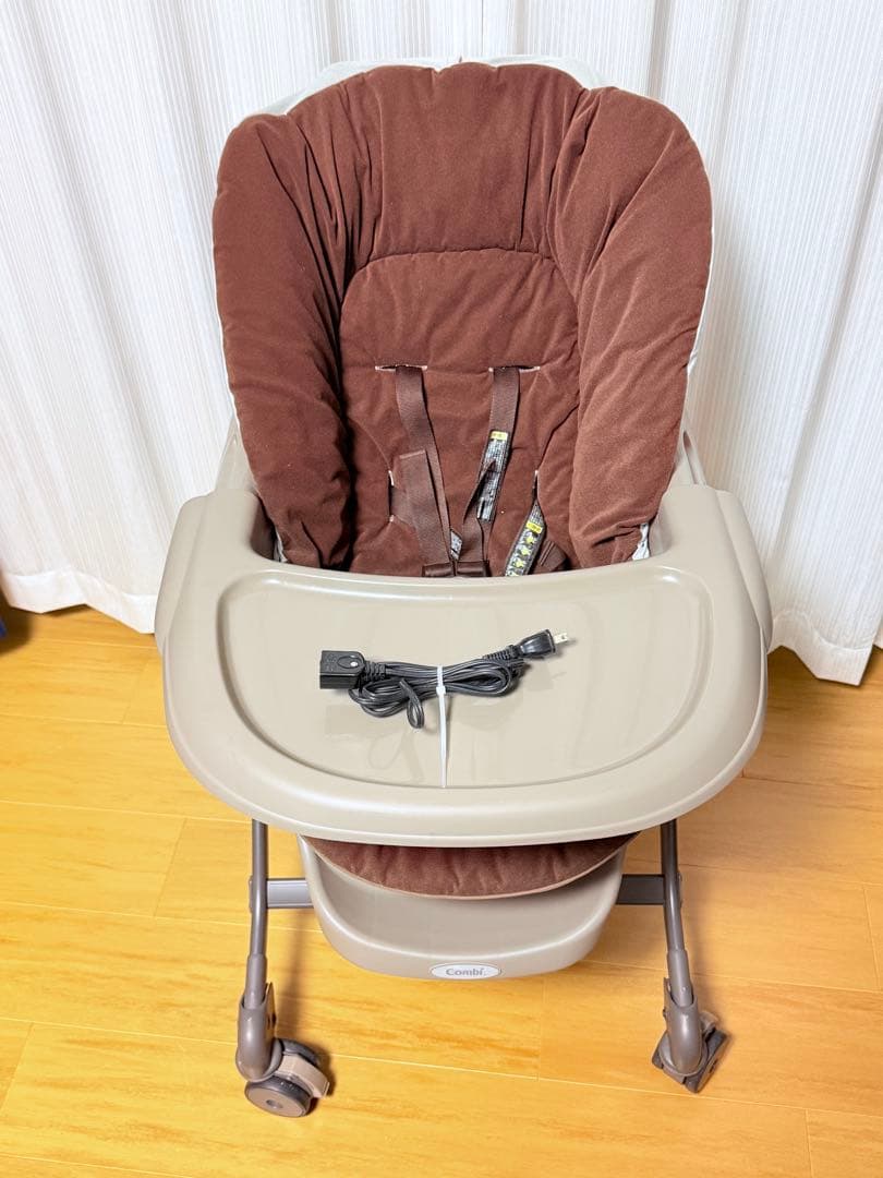 【美品】 combi コンビ ネムリラ AT オートスウィング ハイローチェ