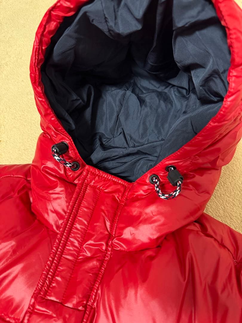 トミーヒルフィガー 赤 ダウンジャケット フード付き ベスト