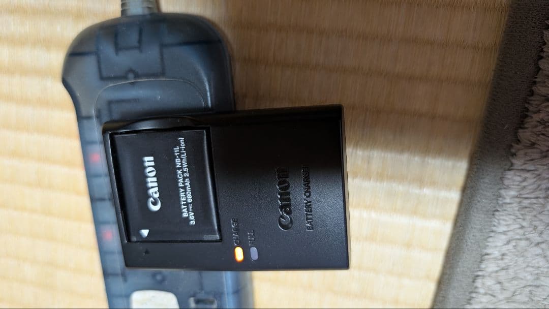 Canon IXY 210 デジタルカメラ