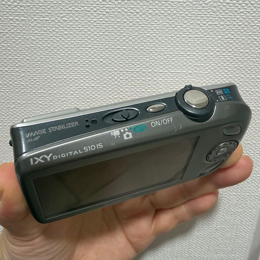 デジタルカメラ キャノン Canon IXY 510IS シルバー コンデジ美品