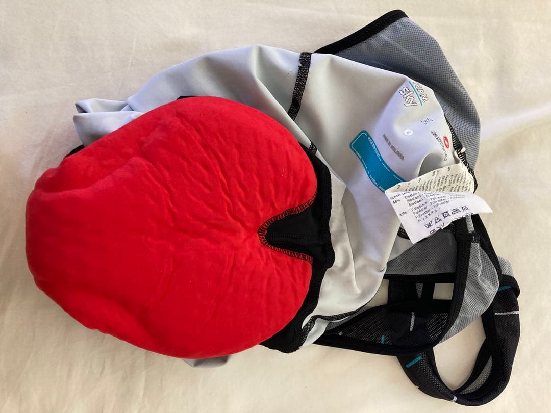 カステリ　チームSKY サイクルジャージ　Sサイズ