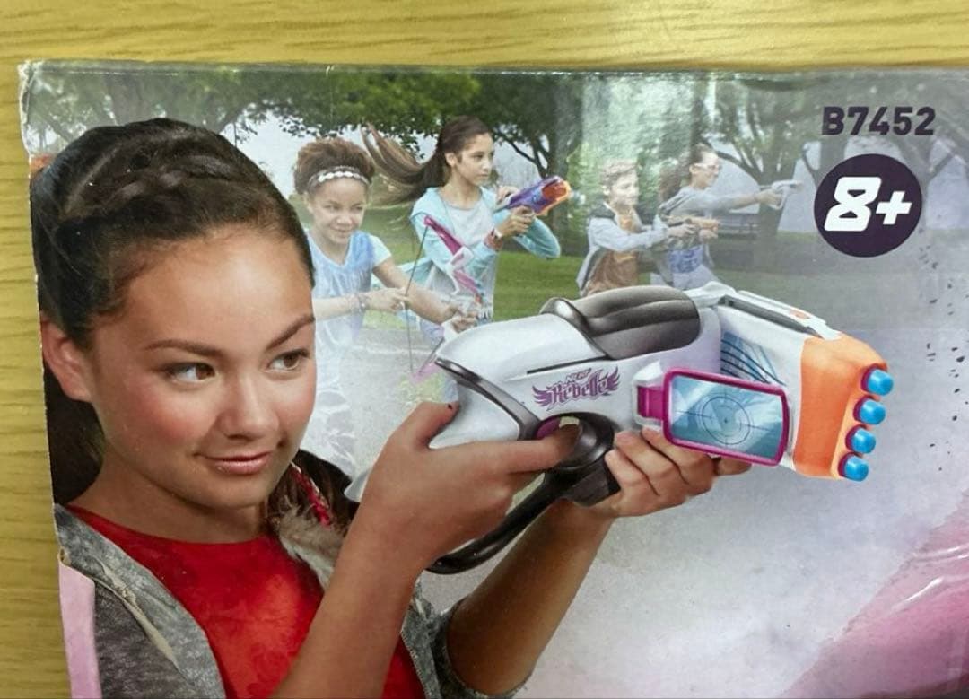 NERF Rebelle コーナーサイト