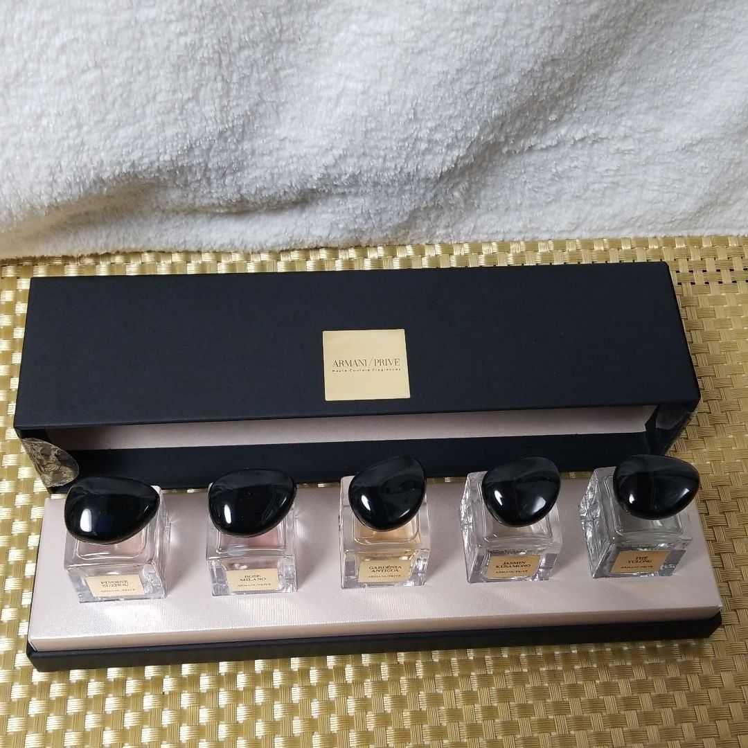 【数量限定品】アルマーニ ビューティー「アルマーニ プリヴェ」ミニボトルセット
