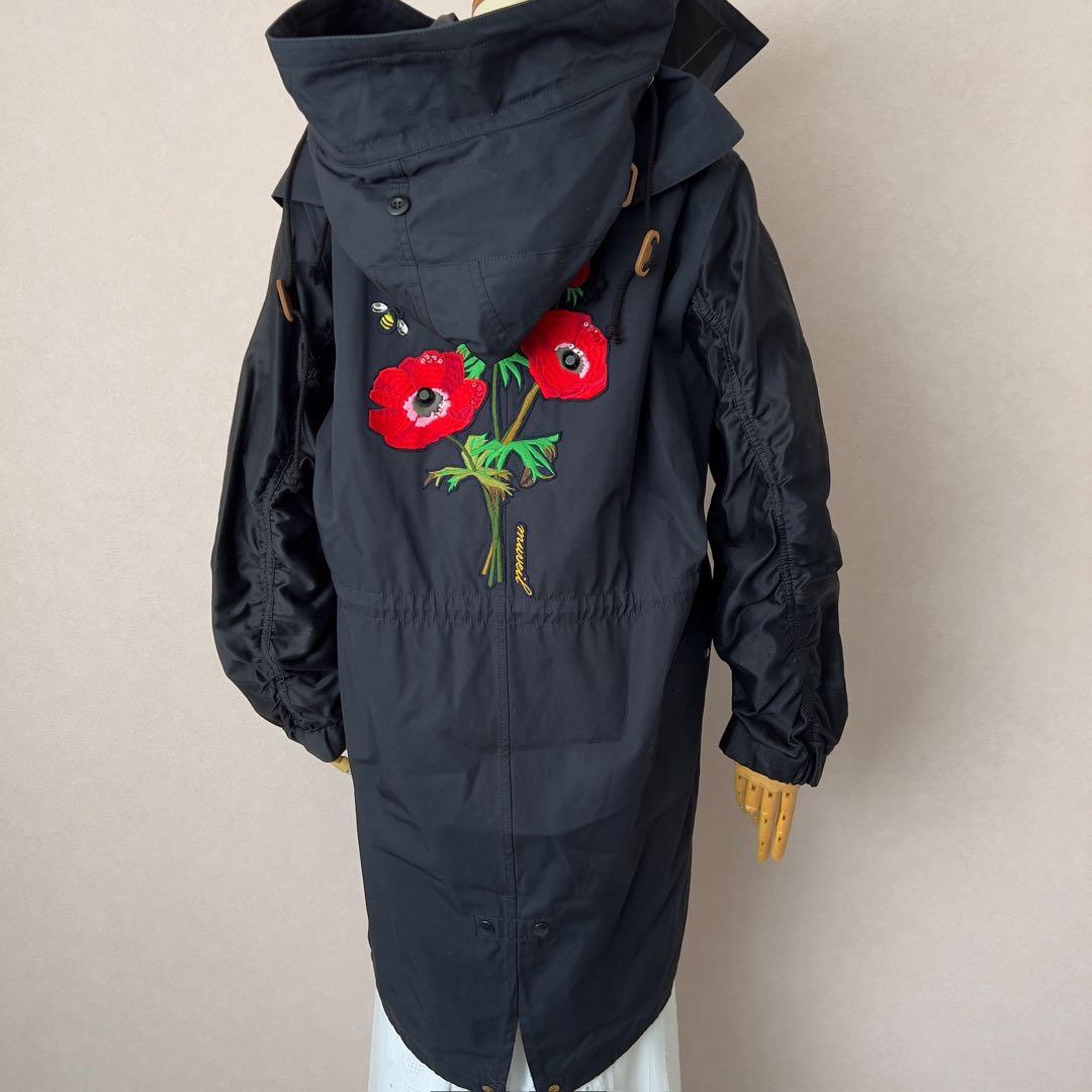 MUVEIL 花刺繍 モッズコート 金ボタン パンジー 蜂 ビジュー フード取外