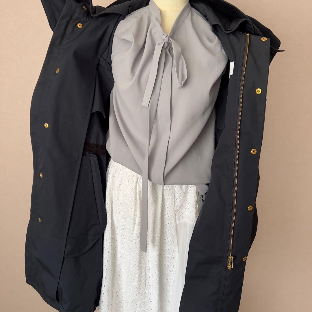 MUVEIL 花刺繍 モッズコート 金ボタン パンジー 蜂 ビジュー フード取外