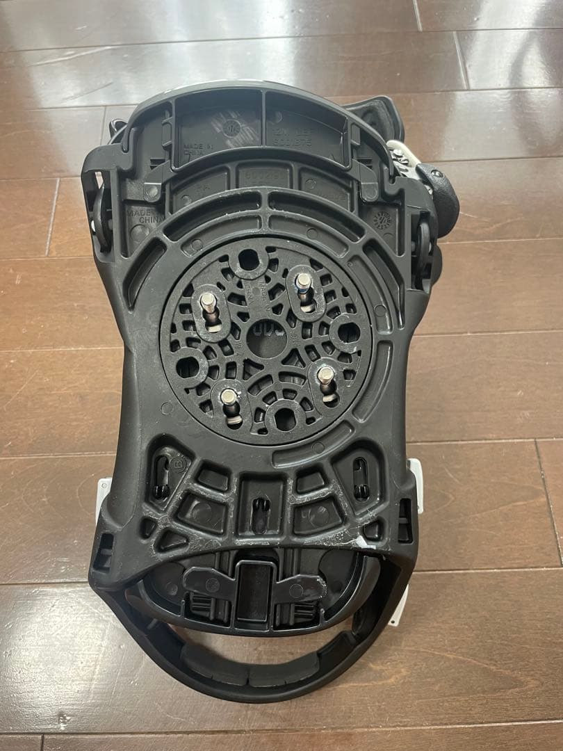 19-20 FLUX DS ビンディング ホワイト/ブラック　Mサイズ