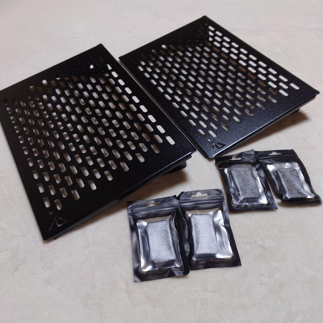 新品　ブラックデザイン デバイスワークス ラッチコン アイアンプレート 2セット