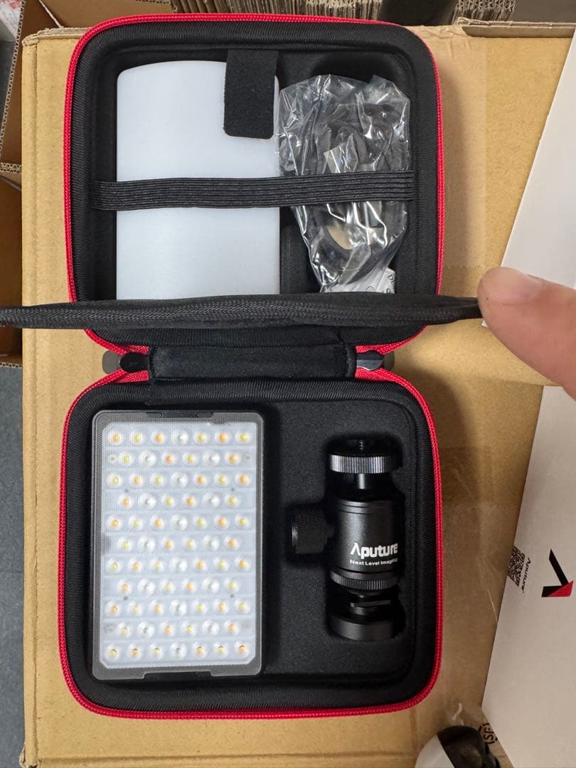 Aputure。MC Pro フルカラー LED 最低価格です