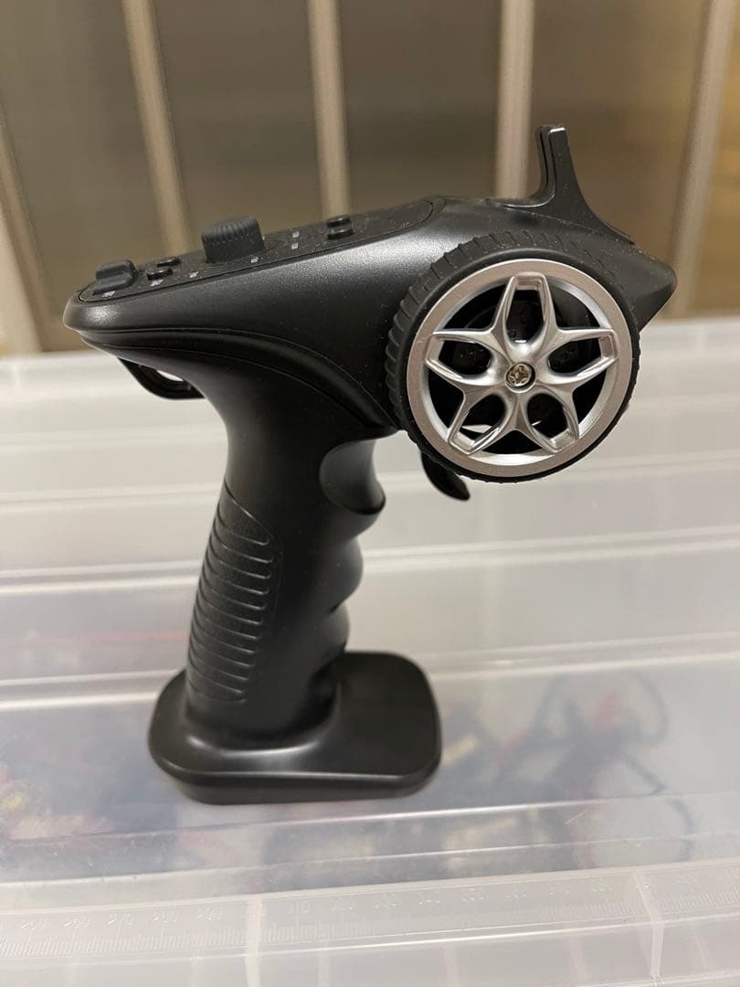 タミヤ ランドクルーザー300 ラジコン　リフトアップパーツ付