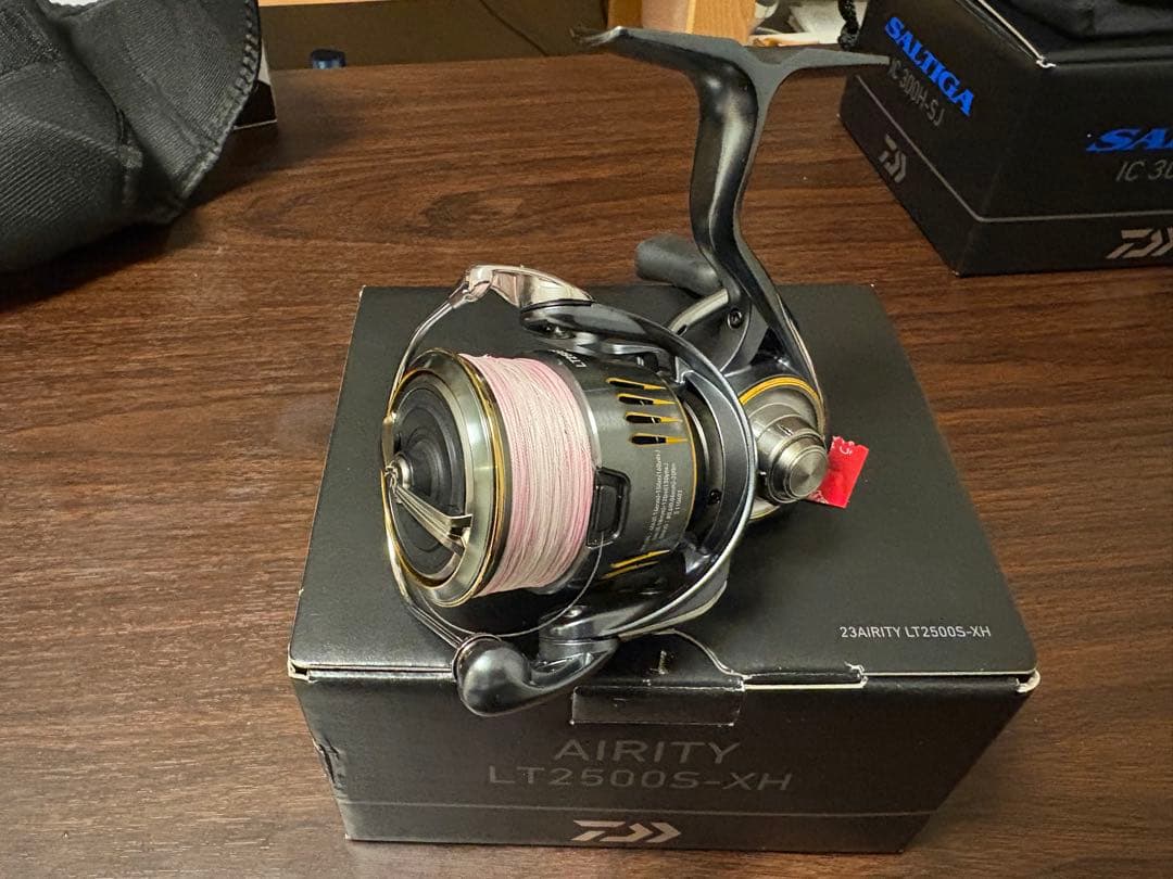 DAIWA エアリティLT2500S-XH スピニングリール