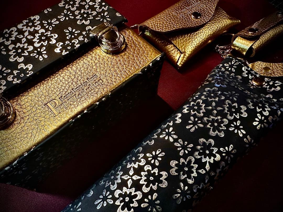 Pvt.Workshop 極CL 本革　デッキケース　ハーフプレマケース